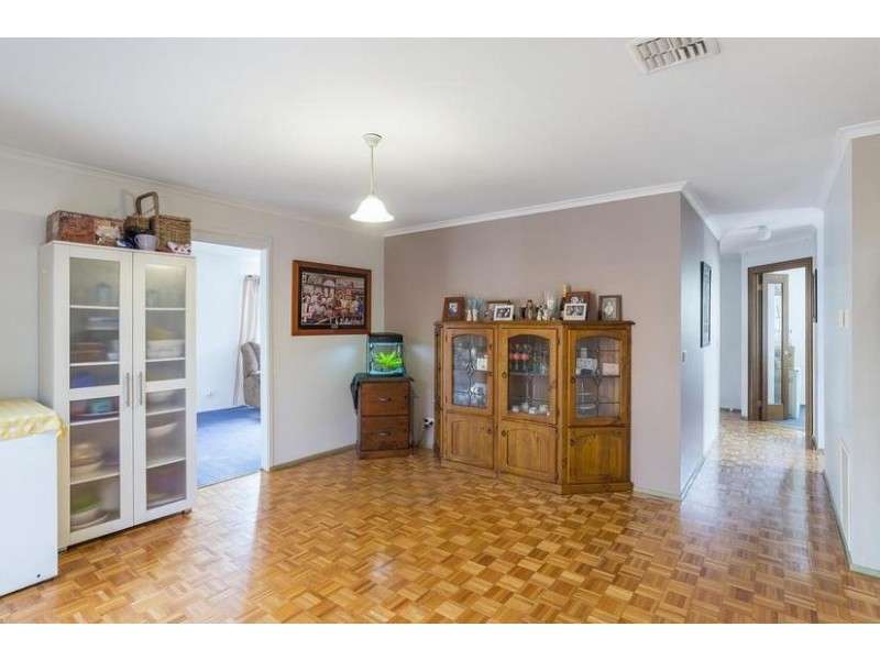 32 Lara Boulevard, Lara VIC 3212