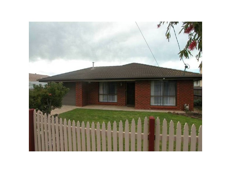 35 Merlin Cres, Corio VIC 3214