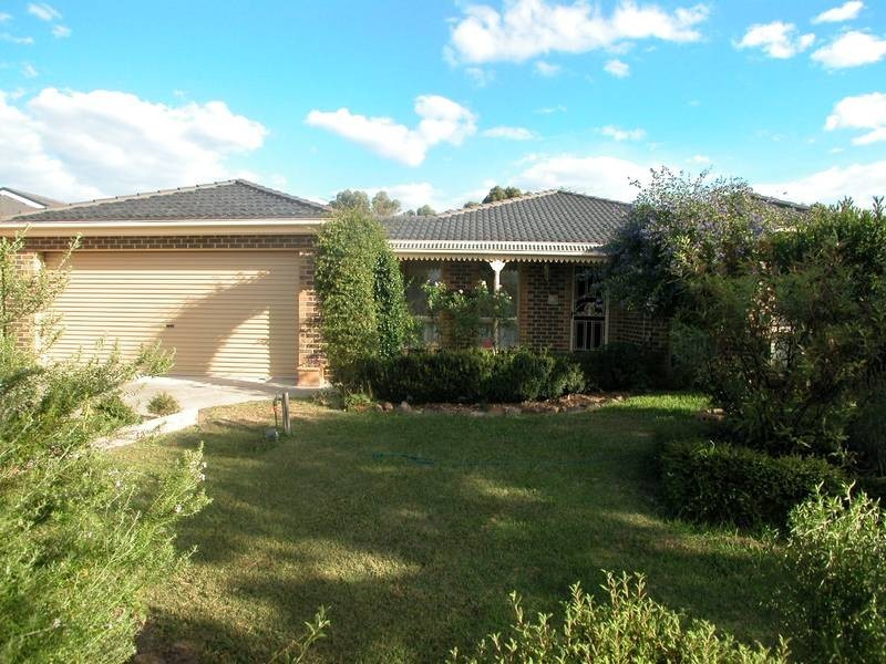 5 Sherwood Grove, Lara VIC 3212