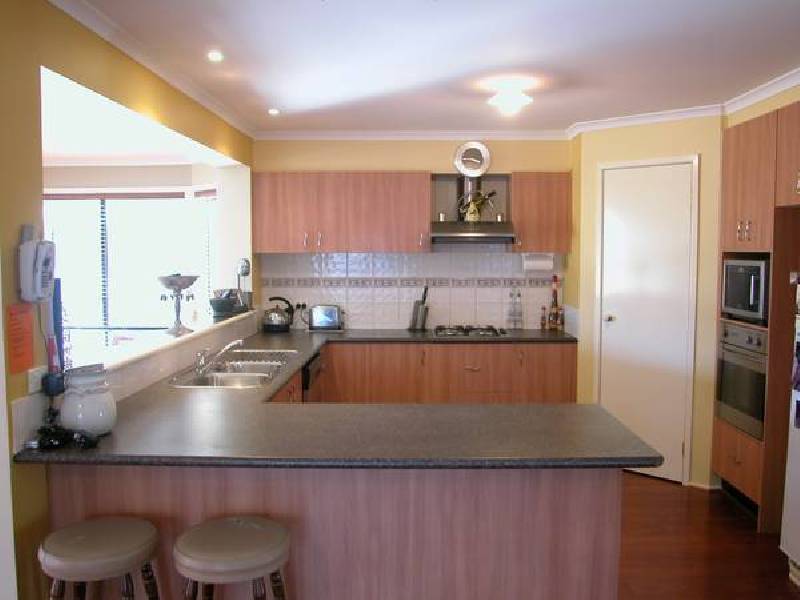 81 Blackbird Circuit, Lara VIC 3212