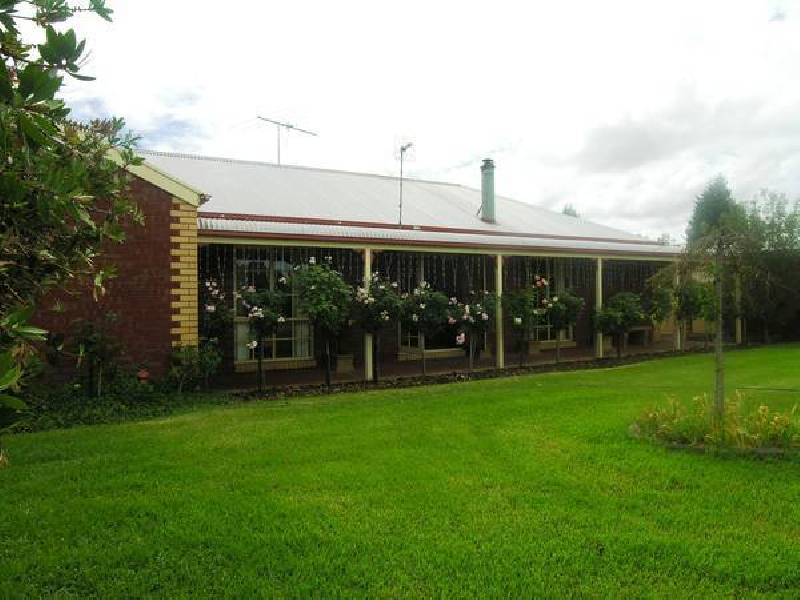 185 Patullos Road, Lara VIC 3212