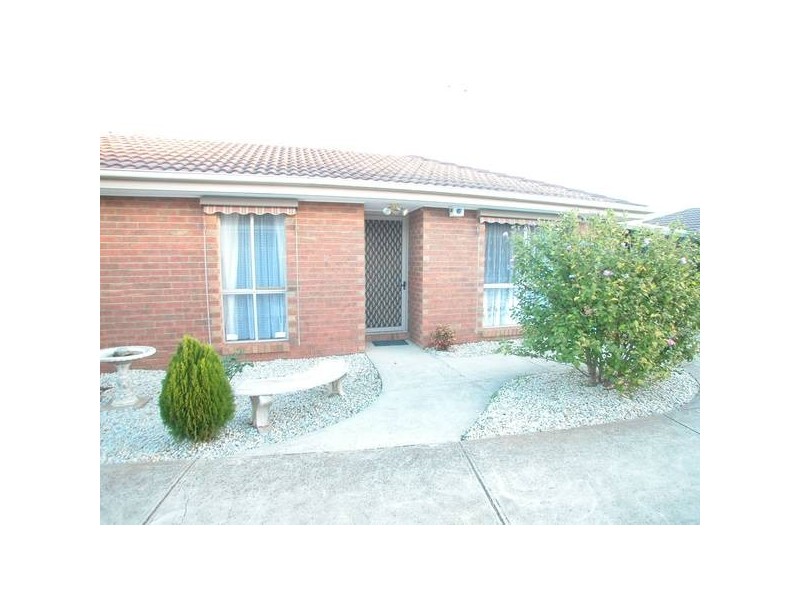 1/49 Cameron Crescent, Lara VIC 3212