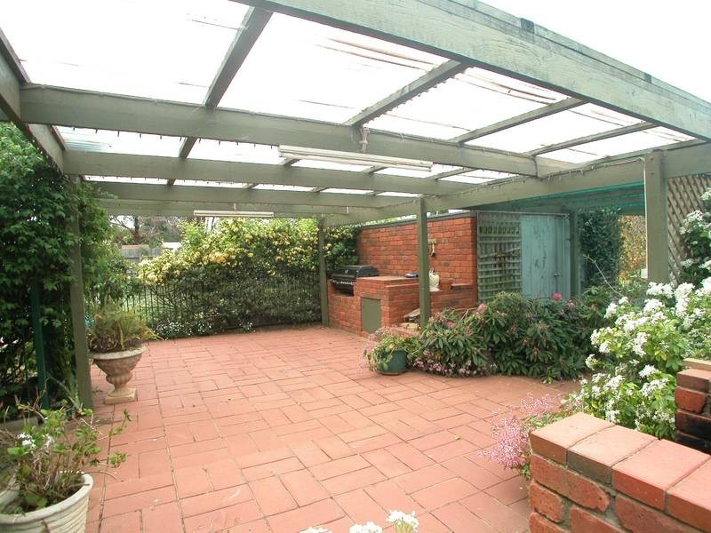 10 Bath Street, Lara VIC 3212