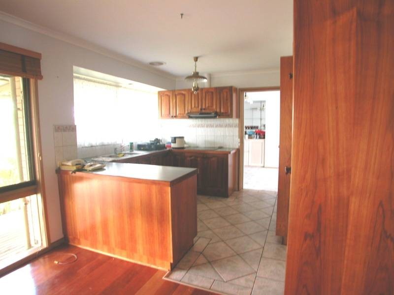 10 Bath Street, Lara VIC 3212
