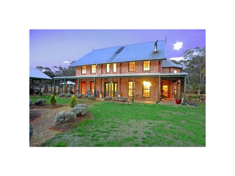 393 Clarkes
Road, Anakie VIC 3221