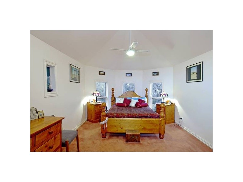 393 Clarkes
Road, Anakie VIC 3221