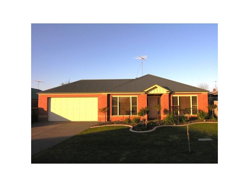 5 Oak Court, Lara VIC 3212