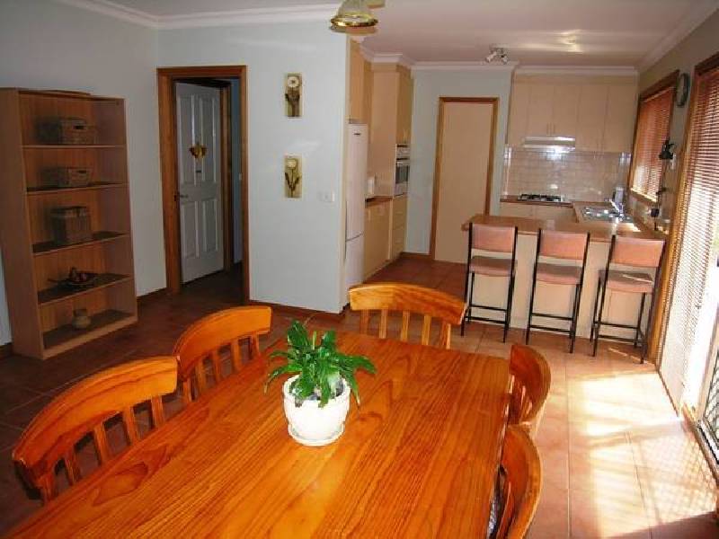 72 Forest Road, Lara VIC 3212