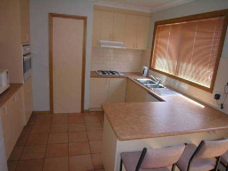 72 Forest Road, Lara VIC 3212