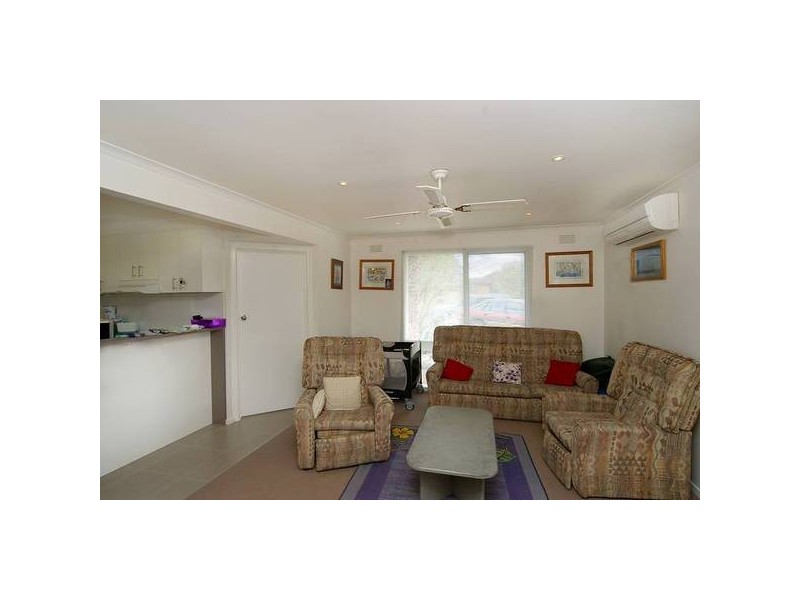 40 Bank Street, Lara VIC 3212