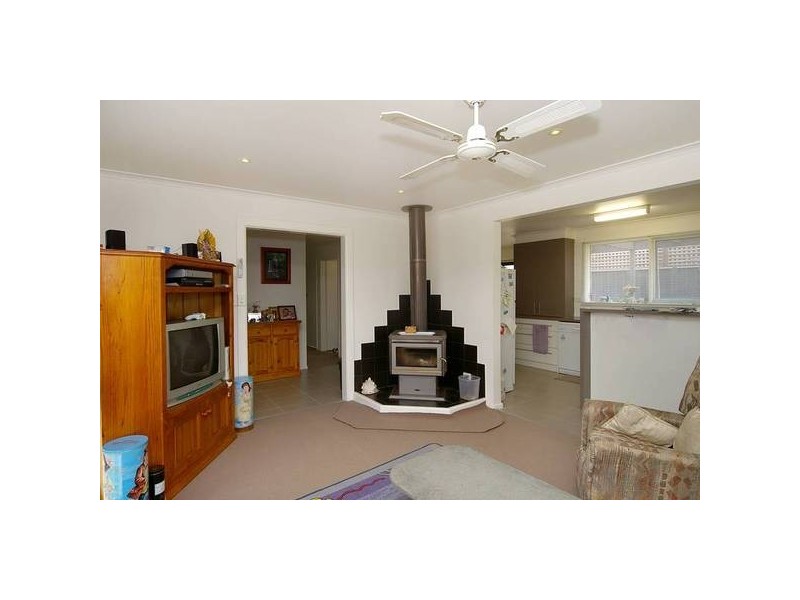 40 Bank Street, Lara VIC 3212