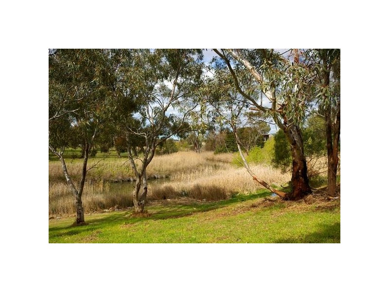 40 Bank Street, Lara VIC 3212