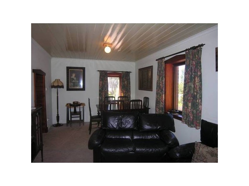 Curlets Road, Lara VIC 3212