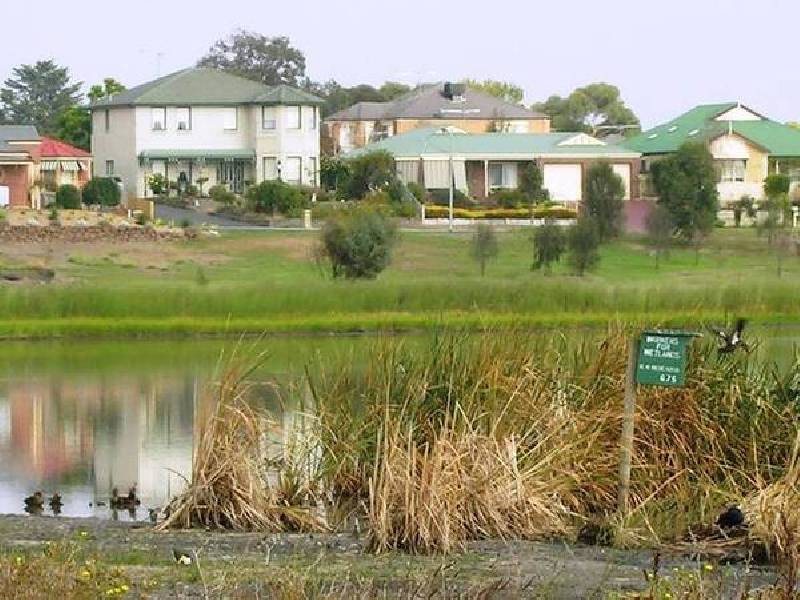 1 Darkes Road, Lara VIC 3212