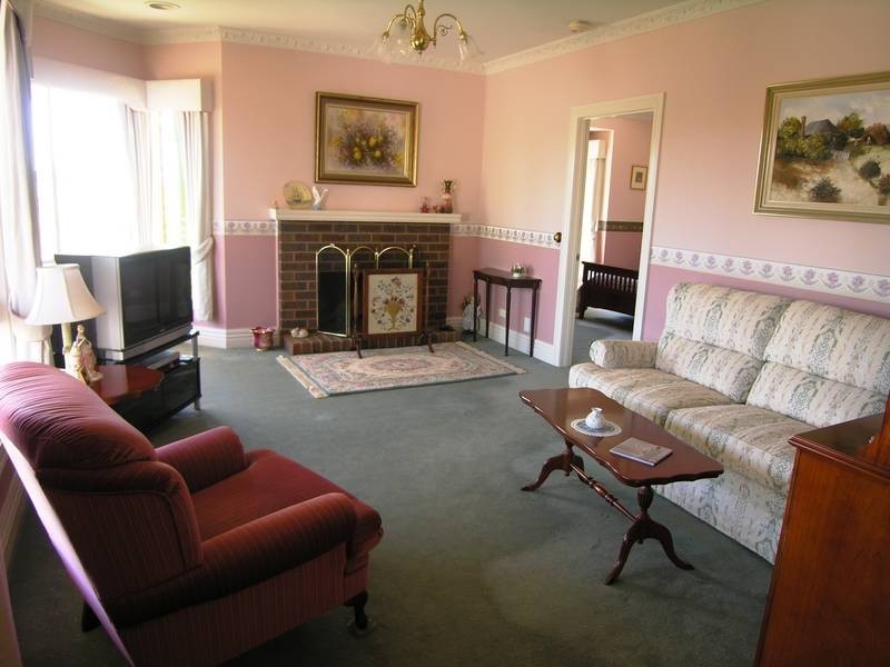 50 Lara Boulavarde, Lara VIC 3212