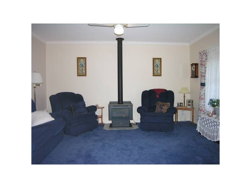 Caddys Road, Lara VIC 3212