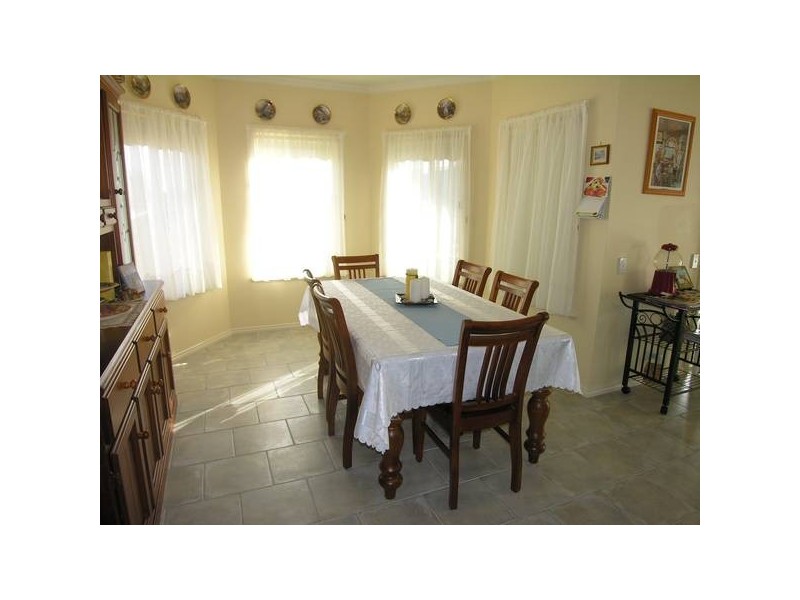 Caddys Road, Lara VIC 3212
