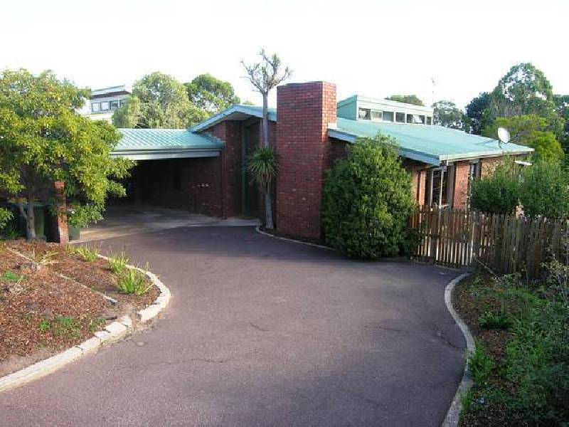 13 Turner Avenue, Lara VIC 3212