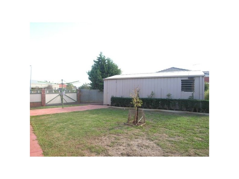 1 Stryder Court, Lara VIC 3212