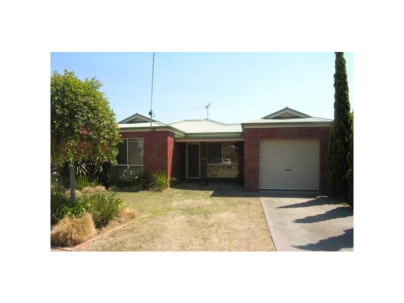 72 Forest Road, Lara VIC 3212