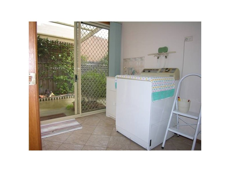 Gillean Place, Lara VIC 3212