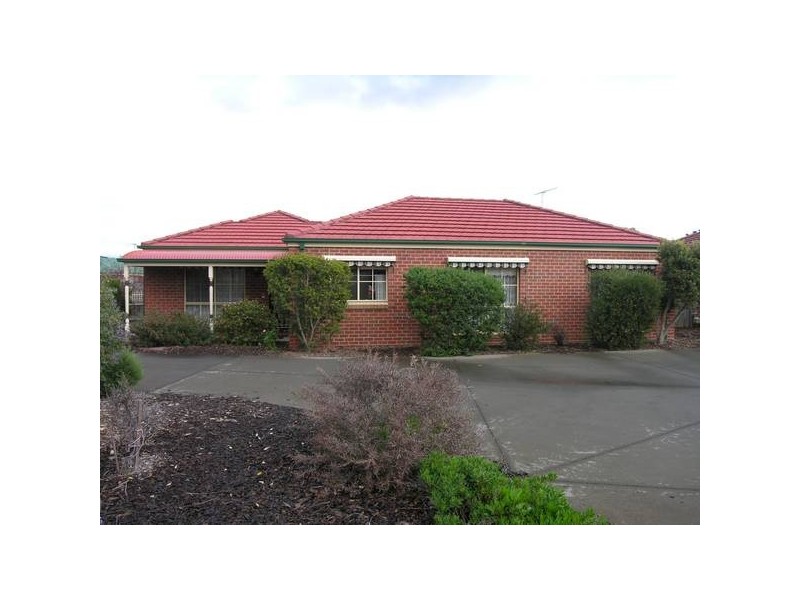 Gillean Place, Lara VIC 3212