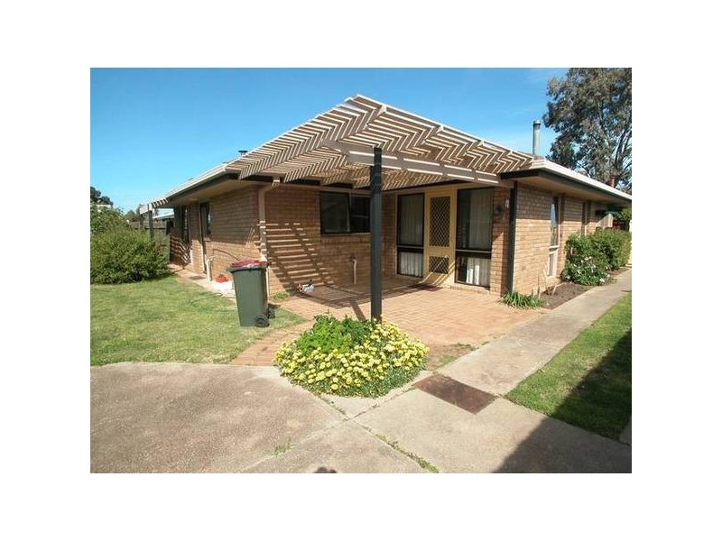 37 Stephenson Street, Lara VIC 3212
