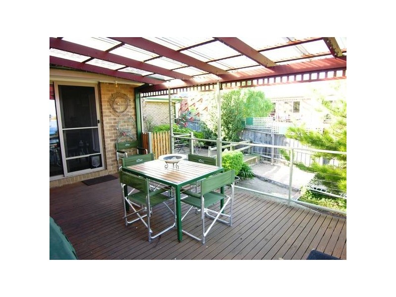 9 Nanton Close, Lara VIC 3212