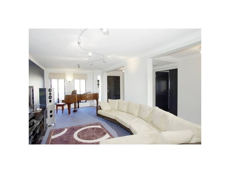 11 Nilaur Place, Lara VIC 3212