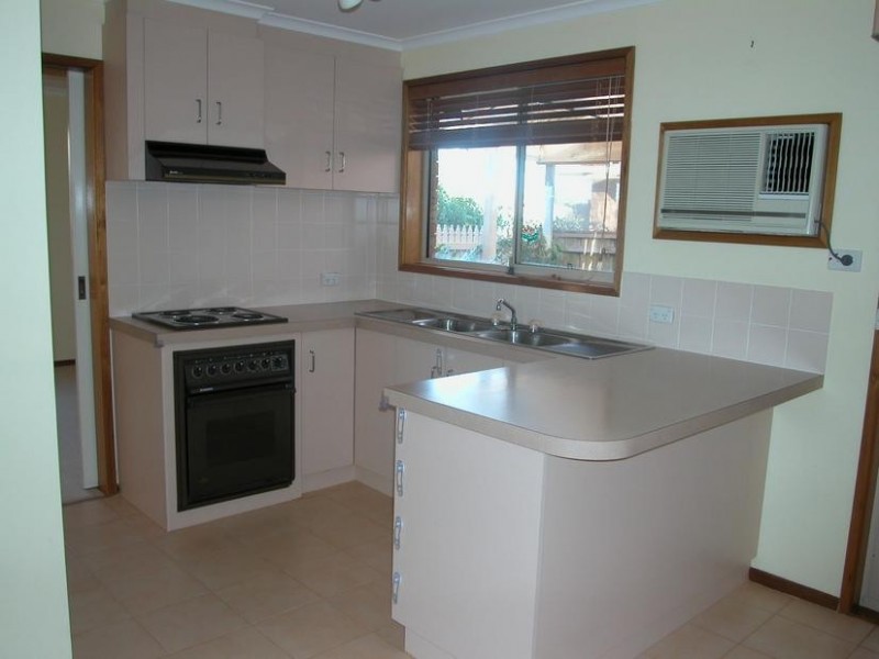 28 Richard Drive, Lara VIC 3212