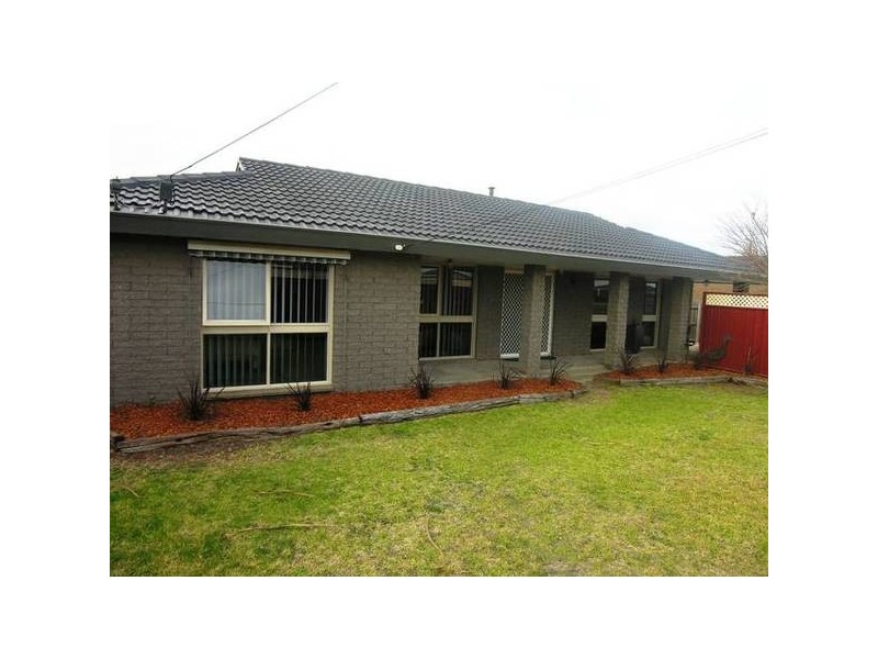 Forest Road, Lara VIC 3212