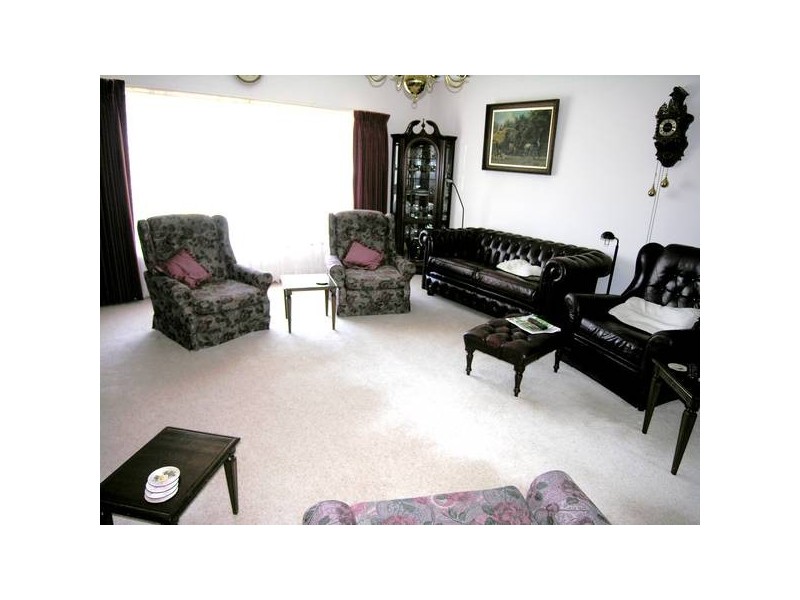 Curletts Road, Lara VIC 3212