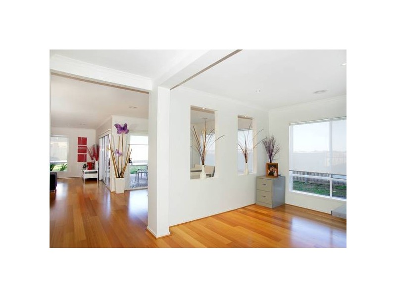1-2 Judith Court, Lara VIC 3212
