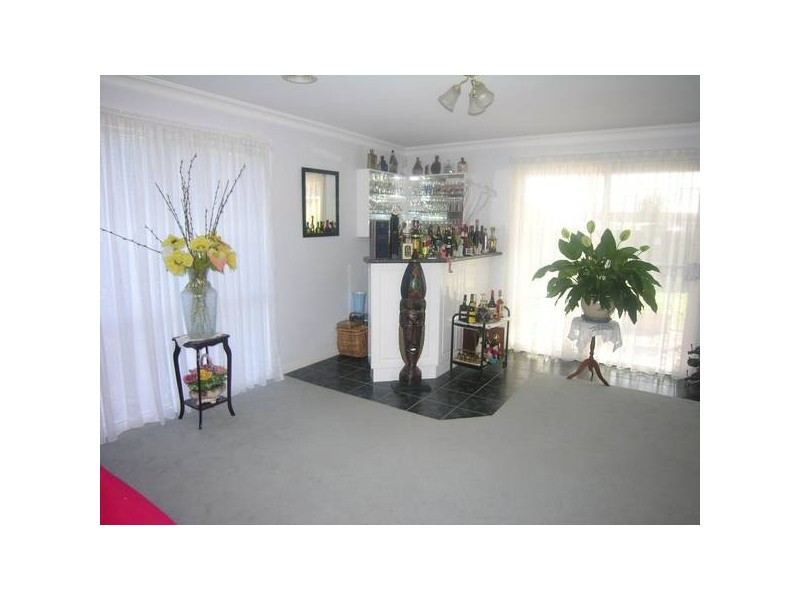 13 Magpie Close, Lara VIC 3212