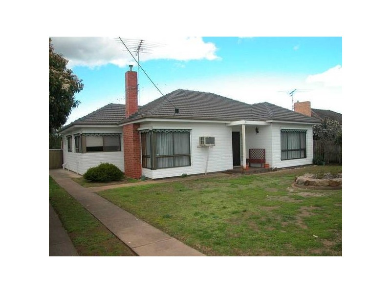 Curletts Road, Lara VIC 3212