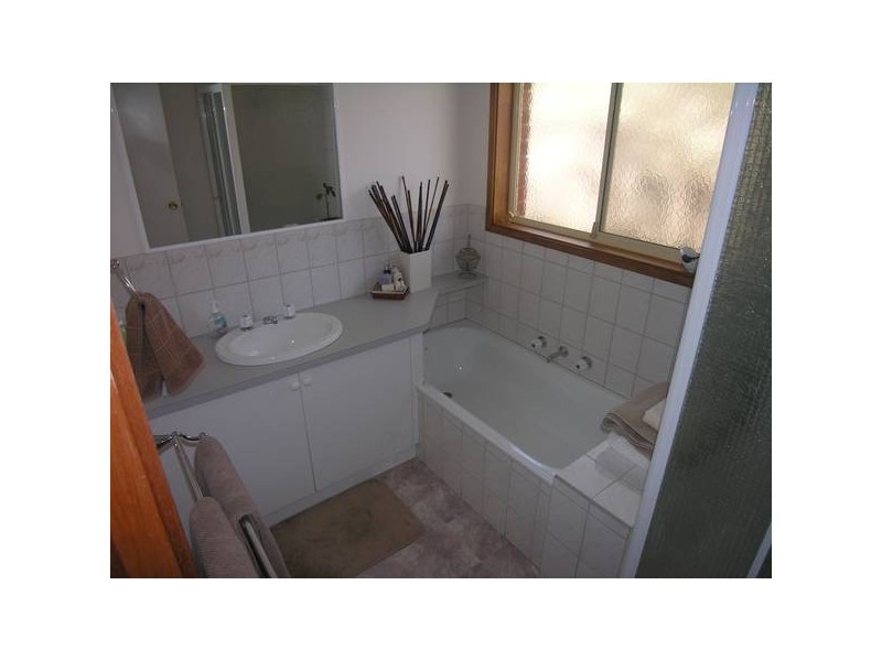 10 Conole Court, Lara VIC 3212