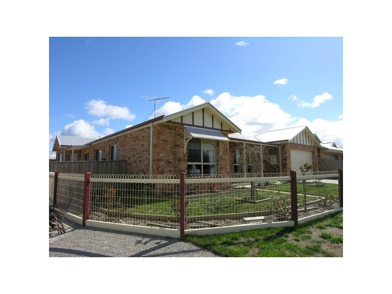59-61 Country Gardens Drive, Lara VIC 3212