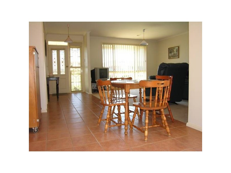 9 Blackbird Circuit, Lara VIC 3212