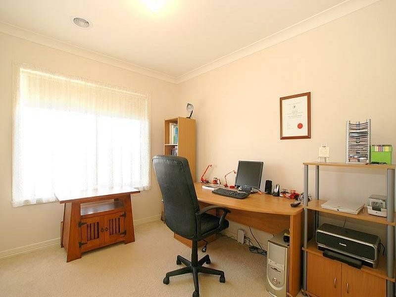 1 Magnolia Court, Lara VIC 3212