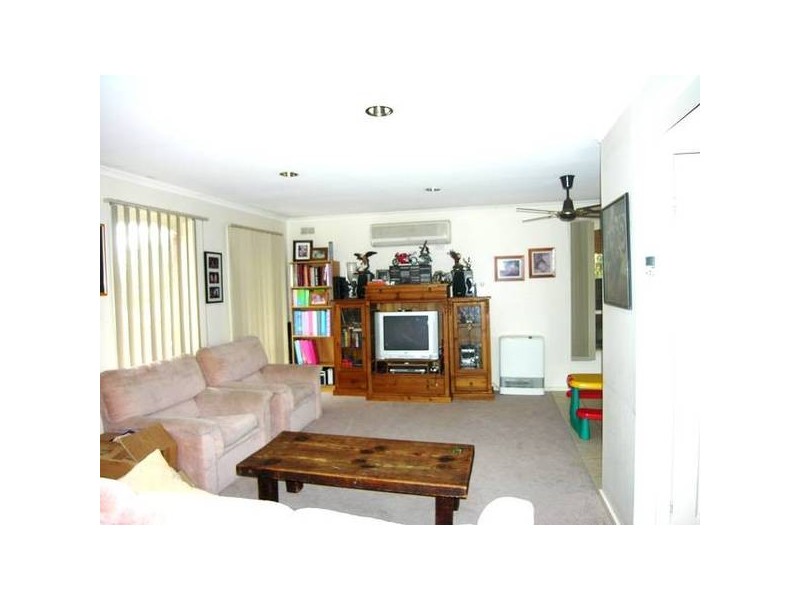 7 Smeaton Close, Lara VIC 3212