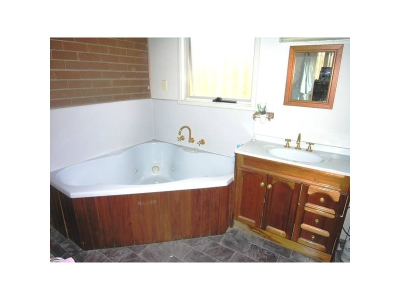 62 Cloverdale Drive, Corio VIC 3214