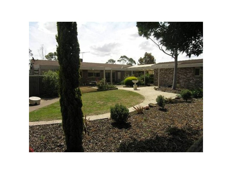 70 Narraburra Road, Little River VIC 3211