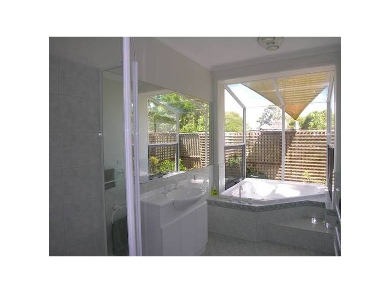 70 Narraburra Road, Little River VIC 3211