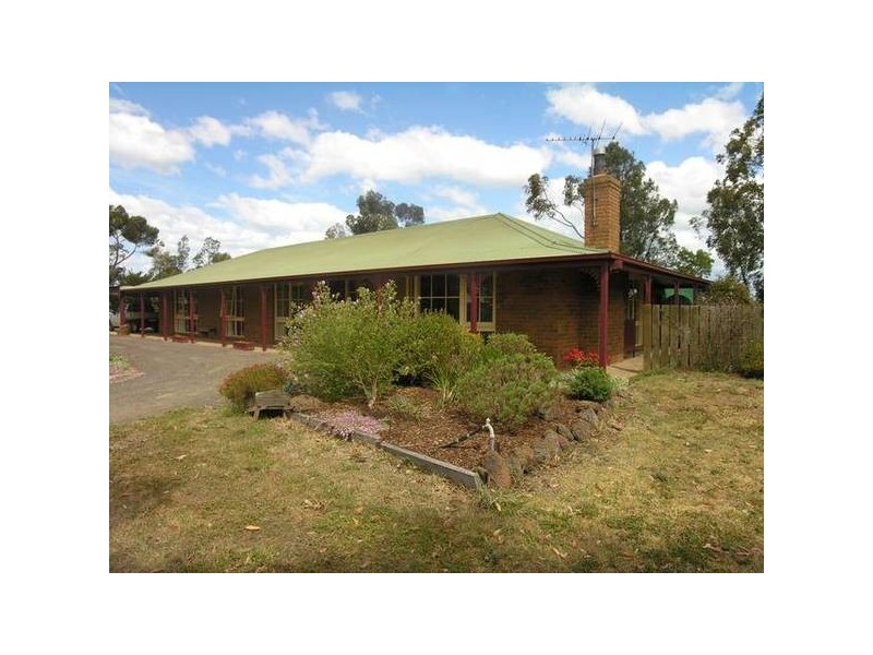 90 Narraburra Road, Little River VIC 3211