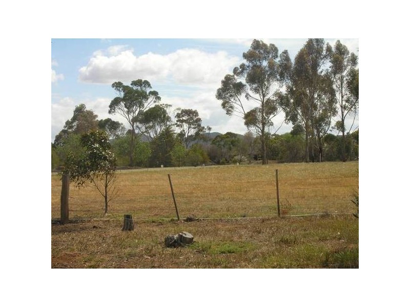 90 Narraburra Road, Little River VIC 3211