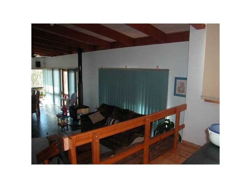 355 De Motts Rd, Anakie VIC 3221