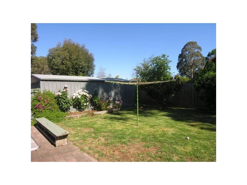 55 Walkers Rd, Lara VIC 3212