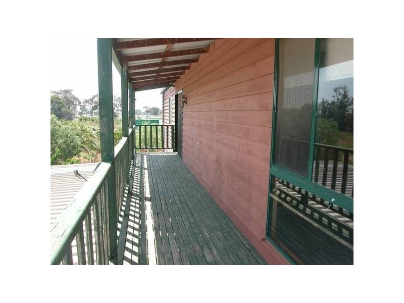 945 Princess Highway, Lara VIC 3212
