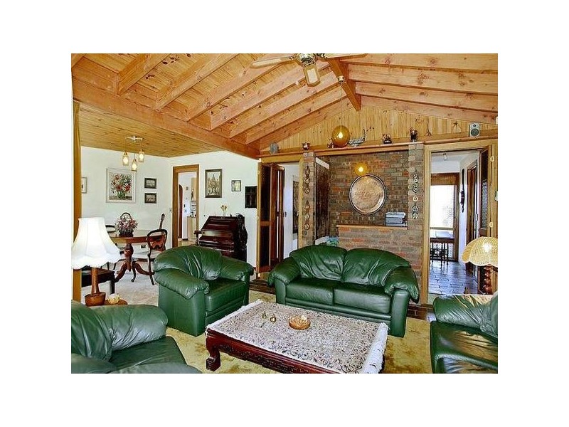 2 Cheddar Court, Lara VIC 3212