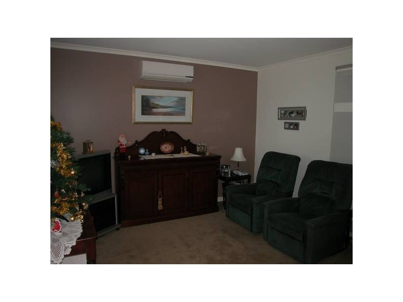 2-209/211 Princes Hwy, Corio VIC 3214